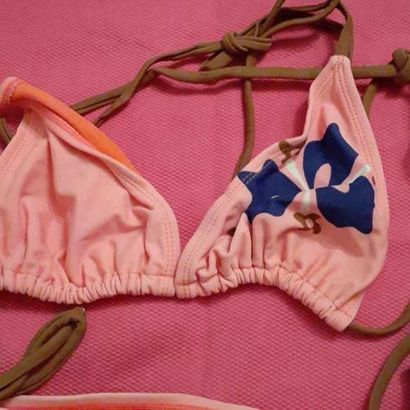 Bathing Suit - Picture 2 of 4